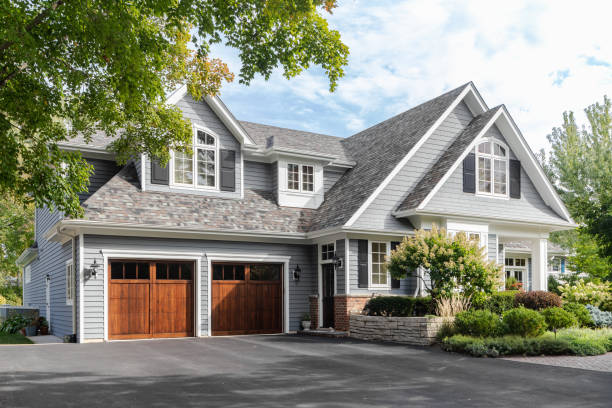 Best Wood Shake Roofing  in Wakarusa, IN